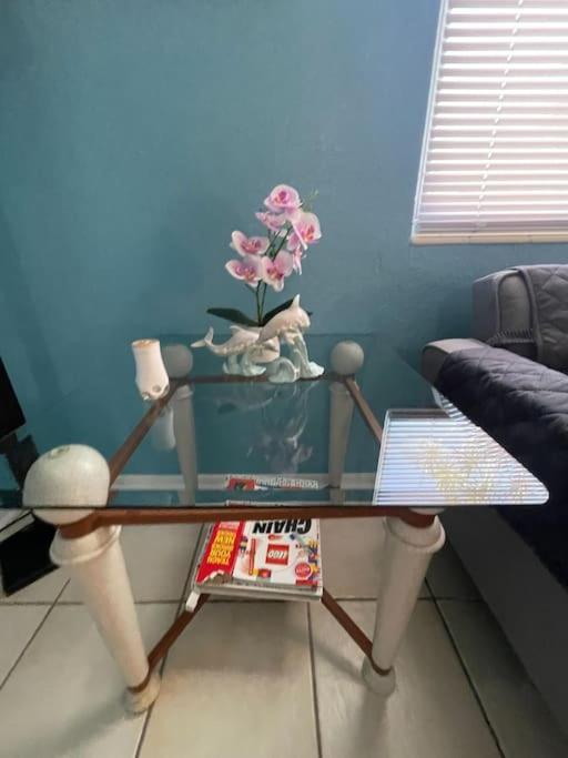 Entire Home By Siesta Key/Closed To Downtown ساراسوتا المظهر الخارجي الصورة
