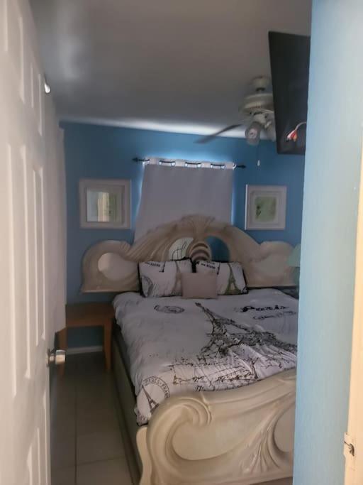 Entire Home By Siesta Key/Closed To Downtown ساراسوتا المظهر الخارجي الصورة