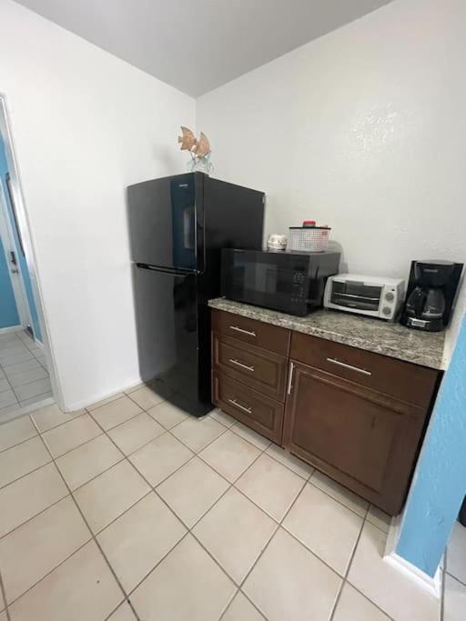 Entire Home By Siesta Key/Closed To Downtown ساراسوتا المظهر الخارجي الصورة