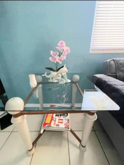 Entire Home By Siesta Key/Closed To Downtown ساراسوتا المظهر الخارجي الصورة