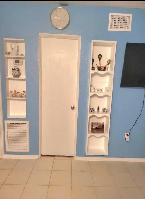 Entire Home By Siesta Key/Closed To Downtown ساراسوتا المظهر الخارجي الصورة