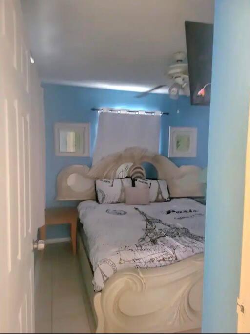Entire Home By Siesta Key/Closed To Downtown ساراسوتا المظهر الخارجي الصورة